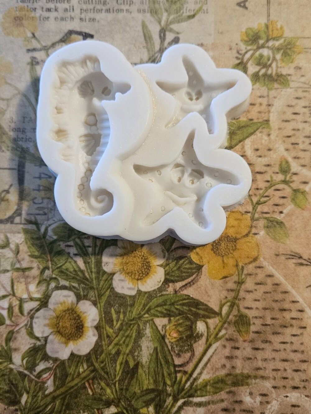 Sea Life Silicone Mold - Seahorse & Starfish